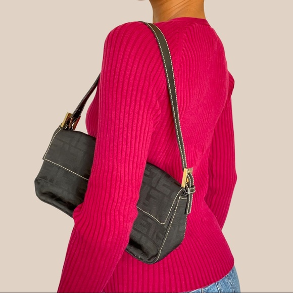 Burgundy cardigan โค๏ธ - Picture 4 of 4